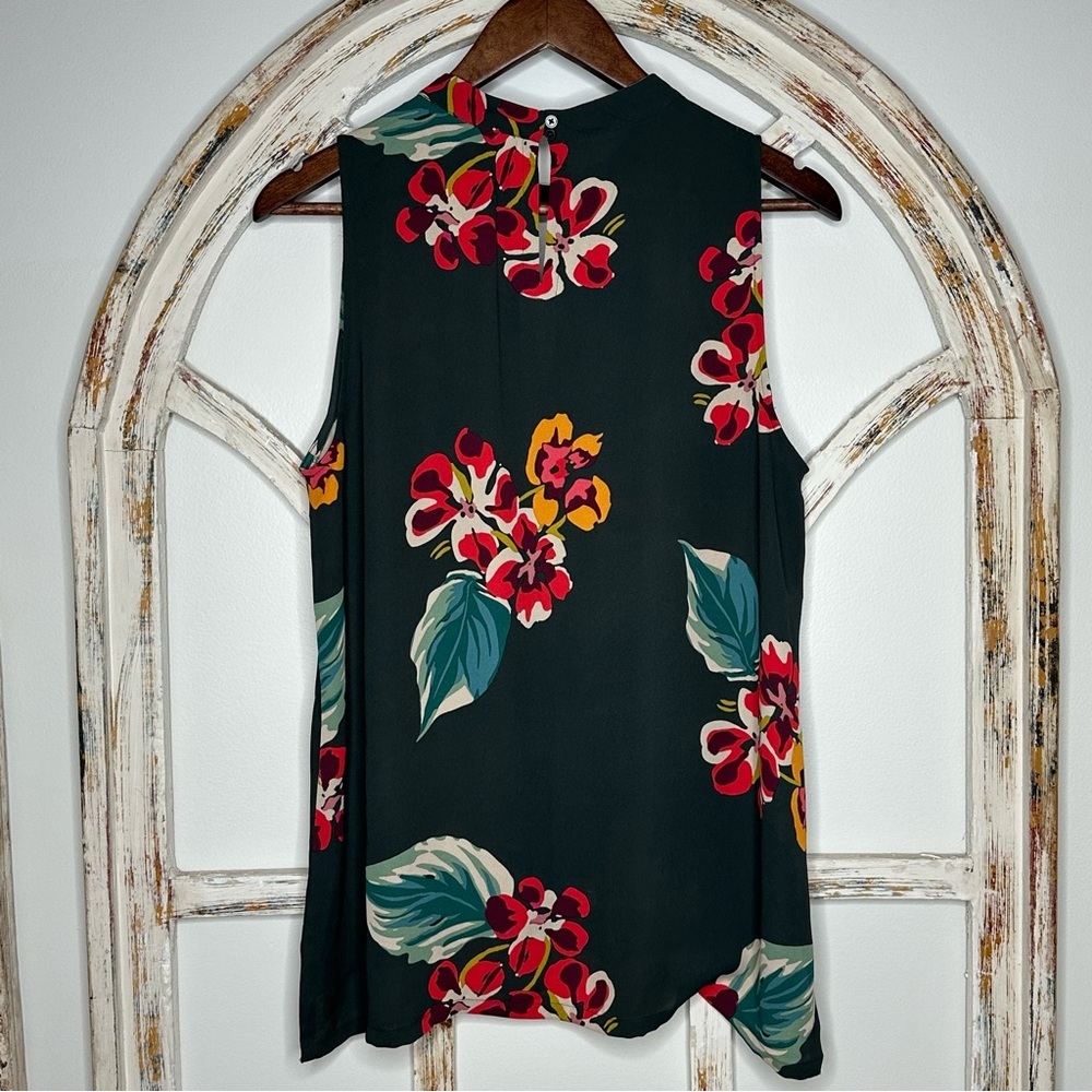 Loft Floral Sleeveless Top - Picture 2 of 5